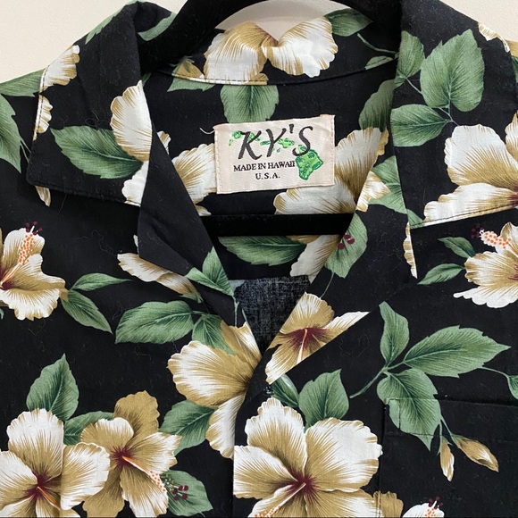 KY’s Authentic Hawaiian Shirt - Picture 2 of 3